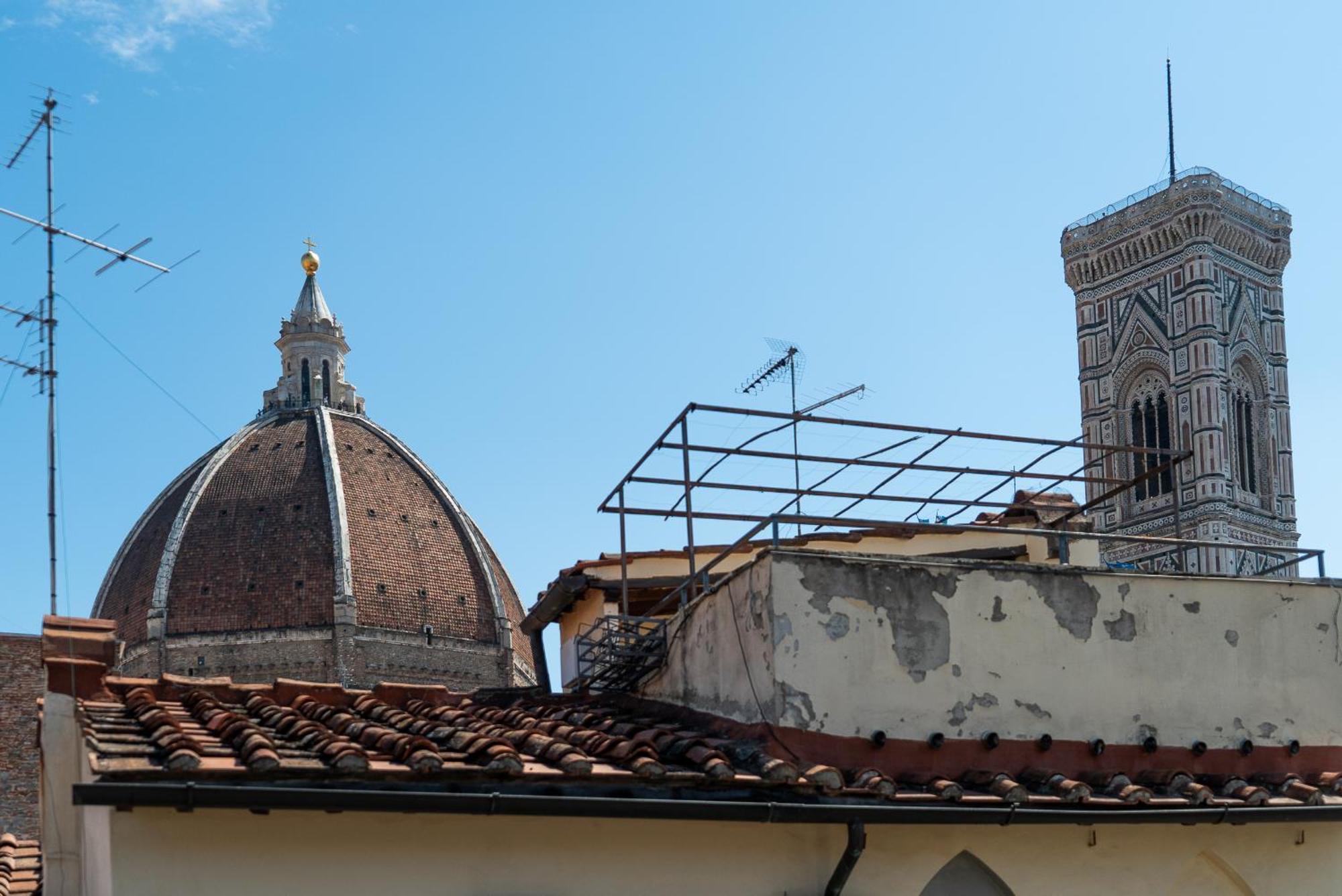 One Step Away From The Cupola Firenze
